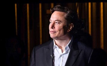 Musk réintègre les journalistes suspendus après un sondage sur Twitter