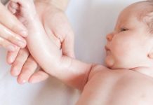Soins de la peau de bébé en été